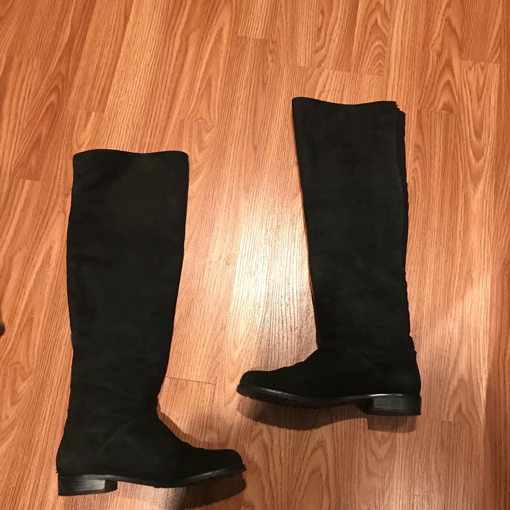 Not for sale Stuart Weitzman in black suede